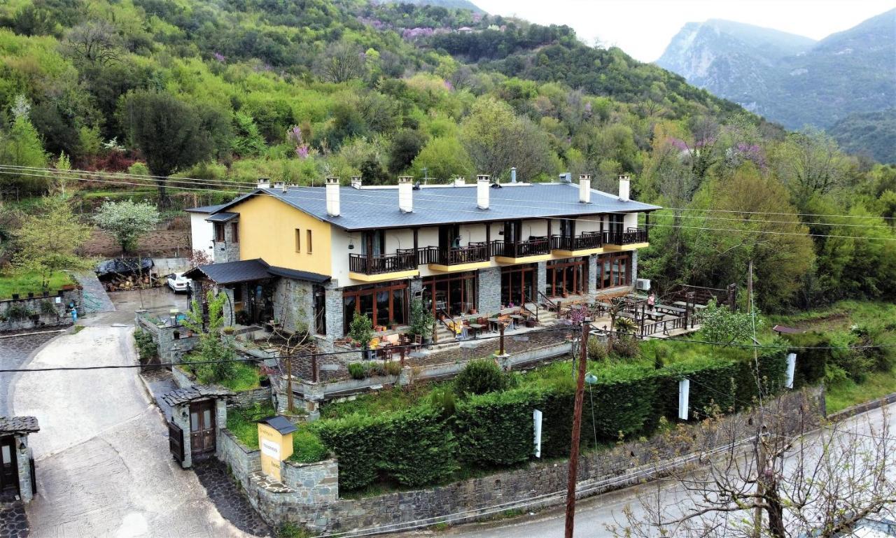 Hotel Teloneio Plaka  エクステリア 写真