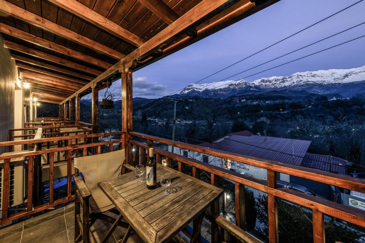 Hotel Teloneio Plaka  エクステリア 写真