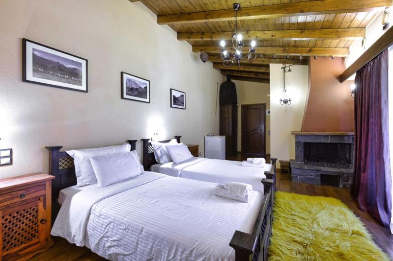 Hotel Teloneio Plaka  エクステリア 写真