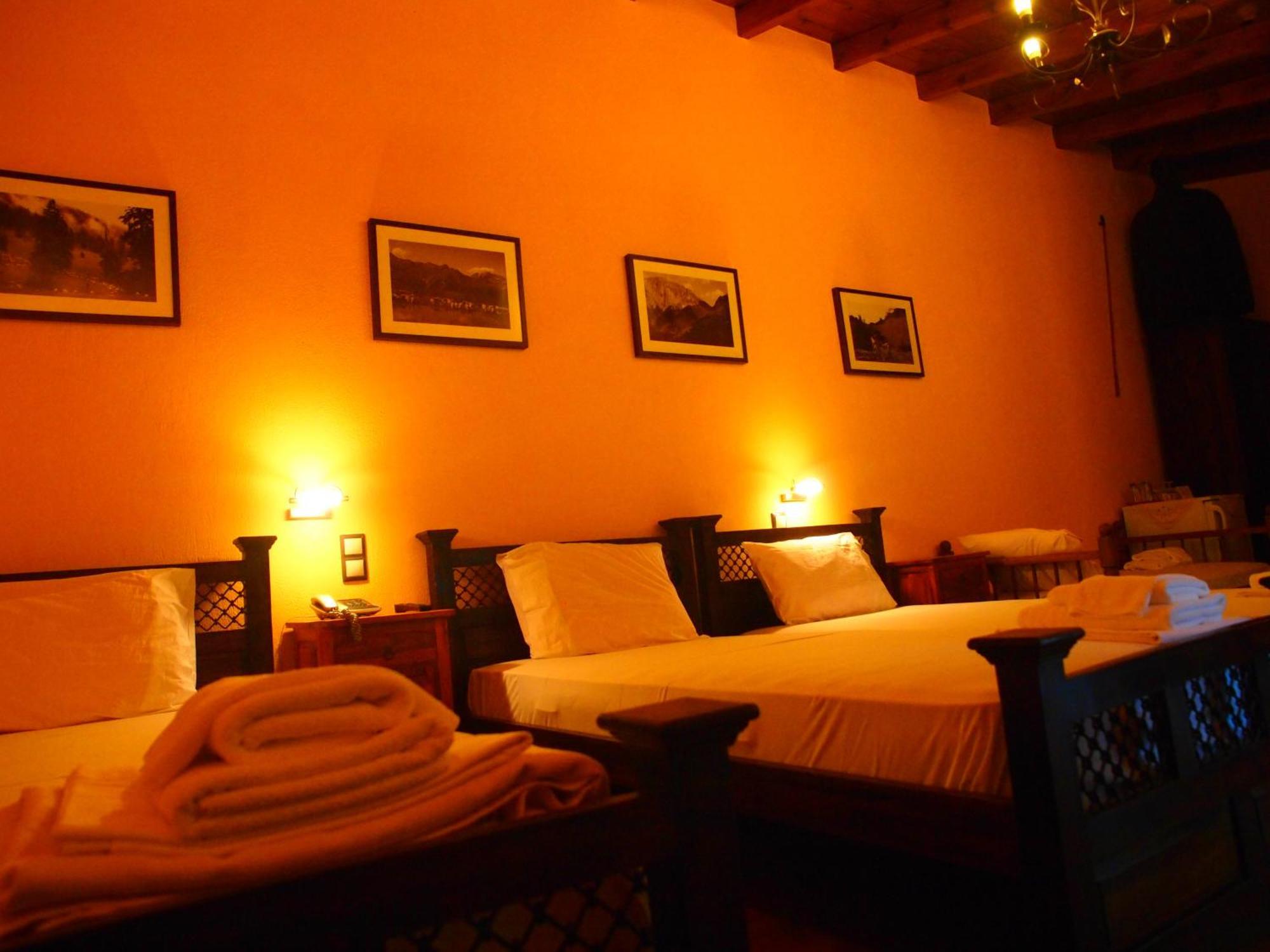 Hotel Teloneio Plaka  エクステリア 写真